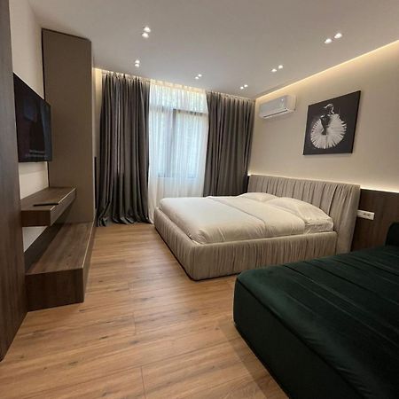 Lux Stay Tirana Extérieur photo