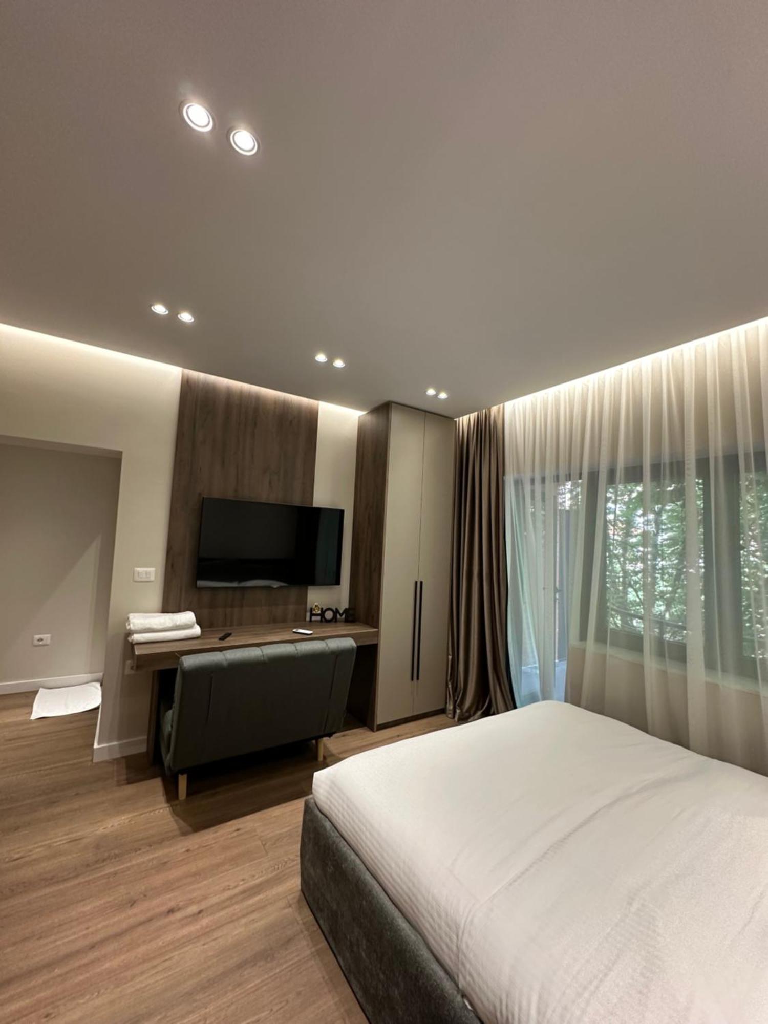 Lux Stay Tirana Extérieur photo